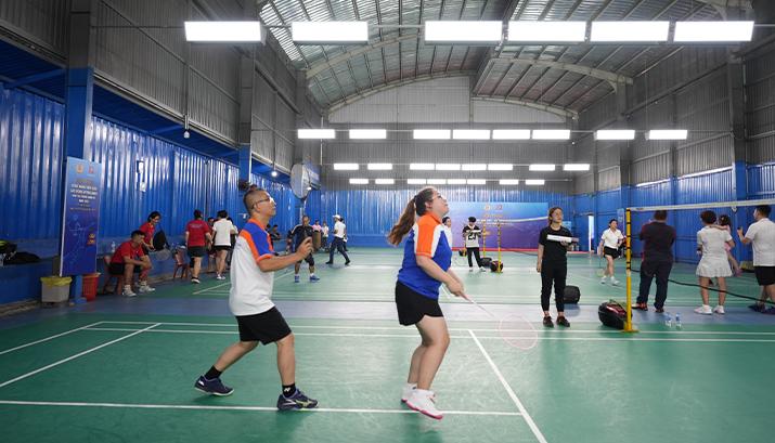 VĐV cầu lông Trung Quốc được khen vì tri ân đối thủ