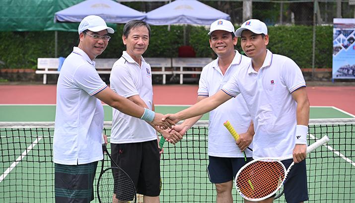 Cặp đôi cùng nhau vô địch Olympic 2024 sau ba tuần chia tay